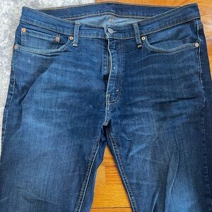 Levi's Dark Blue Relaxed Fit Jeans